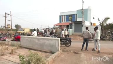 ಬ್ಯಾಡಗಿ: ಕಾಗಿನೆಲೆ ಗ್ರಾಮದಲ್ಲಿ ಅಡಿಕೆ ಮಂಡಿಗಳನ್ನ ಪರಿಶೀಲಿಸಿದ ಹುಬ್ಬಳ್ಳಿ ವಾಣಿಜ್ಯ ತೆರಿಗೆ ಅಧಿಕಾರಿಗಳು