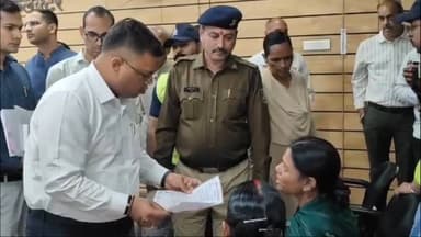 खुडैल: कलेक्टर की जनसुनवाई में उमड़ी लोगों की भीड़, कलेक्टर ने मौके पर ही सुनी लोगों की समस्या