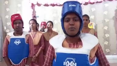 ହିନ୍ଦୋଳ: ଢେଙ୍କାନାଳ ମହିଳା ମହା ବିଦ୍ୟାଳୟରେ ଆତ୍ମରକ୍ଷା ପ୍ରଶିକ୍ଷଣ ଉଦ୍ଜାପିତ,ଛାତ୍ରୀ ଓ ଅଧ୍ୟାପିକାଙ୍କ ପ୍ରତିକ୍ରିୟା