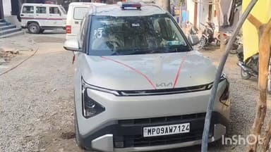 कपासन: टोल टैक्स बचाने के प्रयास में बीकन लाइट लगाकर कार परिवहन करने के आरोप में कपासन पुलिस ने 2 जनों को गिरफ्तार किया