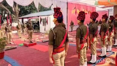 फरेंदा: DIG ने पुरंदरपुर थाने का वार्षिक निरीक्षण किया, दिए आवश्यक निर्देश