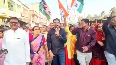 ক্যানিং ২: নির্বাচনের প্রাক্কালে মহিলা র্যালিতে ছক্কা হাঁকালেন শওকাত মোল্লা
#breakingnews