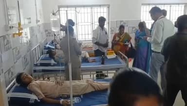 பொள்ளாச்சி: பொள்ளாச்சி அருகே மதிய உணவு சாப்பிட்ட அரசு பள்ளி மாணவர்கள் மயக்கம் மருத்துவமனையில் அனுமதி