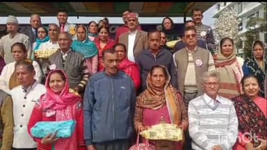 इंदौरा: चलवाड़ा के तृप्ता पब्लिक स्कूल में ग्रैंड पेरेंट्स डे धूमधाम से मनाया गया