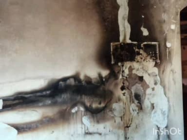 कोरपना: शार्टसर्किटमुळे घरांच्या स्वयंपाक खोलीत लागली आग