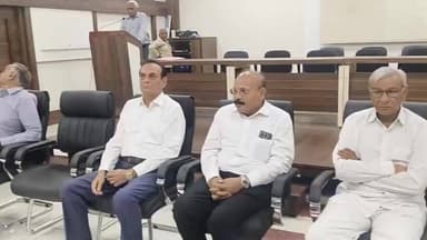 માણાવદર: ના ગ્રામ્ય વિસ્તારના વાલીના રોષના કારણે ગર્લ્સ હોસ્ટેલનો ખુલાસો આ અફવાઓ ખોટી છે.