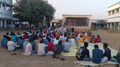 লাভপুর: বিজেপি কর্মীরা ভোট চাইতে এলে মাথা নেড়া করে ঘোল ঢেলে দেওয়ার নিদান ঠিবা অঞ্চল তৃণমূল নেতার