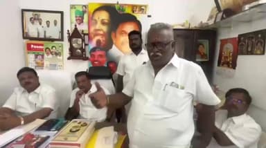 அரூர்: அதிமுக நகர.அலுவலகத்தில் எம்.எல்.ஏ சம்பத்குமார் தலைமையில் ஆலோசனைக் கூட்டம்