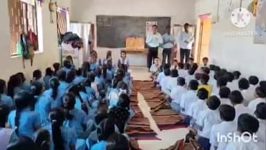 ଧର୍ମଗଡ: ଇଚ୍ଛାପୁର ଠାରେ ପ୍ରାଥମିକ ଶିକ୍ଷା ବିପର୍ଯ୍ୟସ୍ତ ୯ଗୋଟି ଶ୍ରେଣୀର ୨୬୬ ଛାତ୍ର ଛାତ୍ରୀଙ୍କ ପାଇଁ ୪ଜଣ ଶିକ୍ଷକ