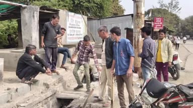 डग: भवानीमंडी में गंदगी से परेशान जनता ने खुद सफाई करने का लिया निर्णय