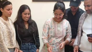 देव: फुलवरिया गांव निवासी पूर्व सैनिक की पुत्री ने जेईई मेन्स में 99.97 परसेंटाइल प्राप्त कर झारखंड राज्य में टॉपर बनी