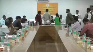 ପାଟଣାଗଡ: ଖପ୍ରାଖୋଲ ବ୍ଳକ ସମ୍ମିଳନୀ କକ୍ଷରେ ଯୁଗ୍ମ ଜଣଶୁଣାଣୀ ଶିବିର ଅନୁଷ୍ଠିତ