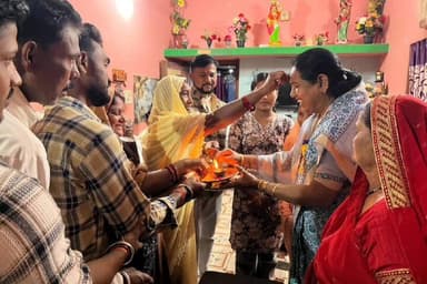 चारामा: BSF में चयनित चिल्हाटी की बिटिया को विधायक सावित्री मंडावी ने दी बधाई, उज्ज्वल भविष्य की कामना की