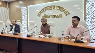 धान खरीद में तेजी का डीएम का अल्टीमेटम, 28 फरवरी तक 100% लक्ष्य पूरा करने का आदेश
#DhanKharid #BettiahNews #WestChampar...