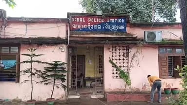 ଛେଣ୍ଡିପଦା: ତୁମୁଗୋଳା ରାସ୍ତାରୁ ସାତ ଗ୍ରାମ ବ୍ରାଉନ ସୁଗାର ଜବତ; ଜଣେ ଗିରଫ