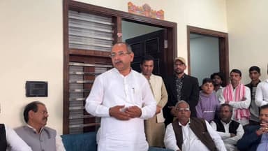 अखिल भारतीय गुर्जर महासभा के पदाधिकारियों के स्वागत समारोह के दौरान देखें क्या बोले मेहर चौधरी जी सफीपुर
#gurjar #gurjar...