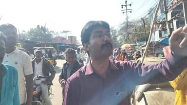 डोरंडा थाना के बाहर युवक के परिजन का आरोप