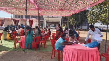 सरई: सरई में रोजगार मेले का आयोजन: 223 आवेदकों का प्रारंभिक चयन, 29 को अप्रेंटिसशिप के ऑफर लेटर