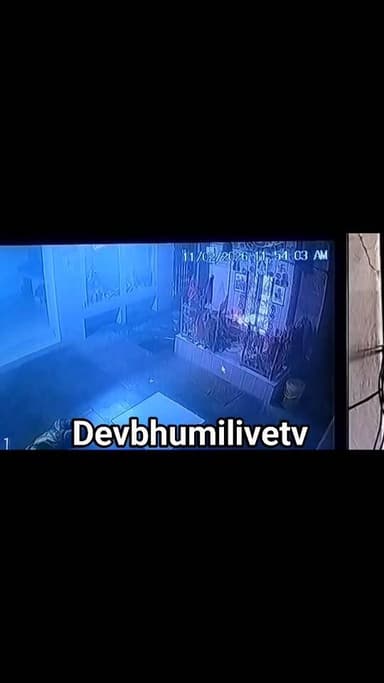 जोगिंदरनगर के बंडेरी माता मंदिर में चोरी: शातिर चोर ने आधी रात को लाखों के गहने किए चोरी घटना सीसीटीवी में कैद