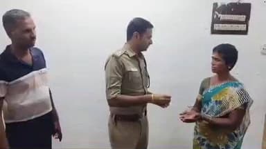 குமாரபாளையம்: தொலைந்து போன தங்க சங்கிலியை 3 மணி நேரத்தில் கண்டுபிடித்து உரியவரிடம் போலீசார் வழங்கினர்