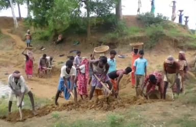 लैलूंगा: वीबी-जी राम-जी योजना के तहत पुराने मनरेगा कामों पर सख्ती, 80 तकनीकी सहायकों को भेजा गया नोटिस