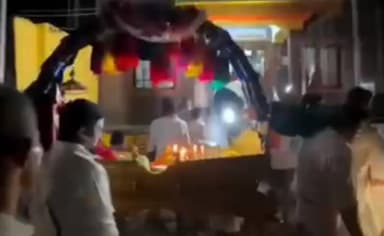 ಶಿರಸಿ: ಶ್ರೀ ಮಾರಿಕಾಂಬಾ ದೇವಿಯ ಜಾತ್ರೆಯ ನಿಮಿತ್ತ ಹಮ್ಮಿಕೊಂಡಿದ್ದ 5ನೇ ದಿನದ ಹೊರಬೀಡು ಕಾರ್ಯಕ್ರಮ ಸಂಪನ್ನ