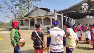 বোকাখাত: বোকাখাত পানবাৰী আদৰ্শ মিচিং গাঁৱত আলি আঃয়ে লৃগাং উপলক্ষে উখল মাখল পৰিবেশ,নৃত্য গীতেৰে মুখৰিত সমগ্ৰ অঞ্চলটো