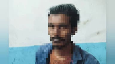 গাজোল: পারিবারিক অশান্তির জেরে ১ যুবক ধারালো অস্ত্র দিয়ে নিজের হাত কেটে আত্মহত্যার চেষ্টা গাজোল ব্লকে