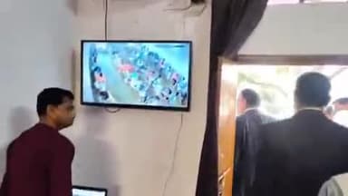 अलीगंज: अलीगंज में यूपी बोर्ड की परीक्षा की प्रथम पाली का निरीक्षण एसडीएम, नायब तहसीलदार और क्षेत्राधिकारी ने किया