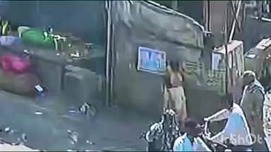 भभुआ: भभुआ पटेल चौक से दो बदमाशों ने एक वृद्ध महिला से कान और गले के आभूषण के साथ ₹5000 लेकर किया फरार