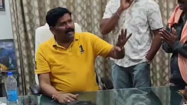 ಕಾರಟಗಿ: ಪಟ್ಟಣದಲ್ಲಿನ ಸಚಿವ ಕಚೇರಿಯಲ್ಲಿ ವ್ಯಕ್ತಿಯೊಬ್ಬನ ಮೇಲೆ ಶಿವರಾಜ ತಂಗಡಗಿ ಹರಿಹಾಯ್ದ ಘಟನೆಯ ವಿಡಿಯೋ ವೈರಲ್