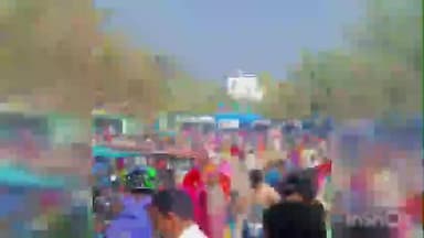 রতুয়া ১: শিক্ষিত বেকার যুবক-যুবতীদের লম্বা লাইন রতুয়ার যুব সাথী প্রকল্পের ক্যাম্পে