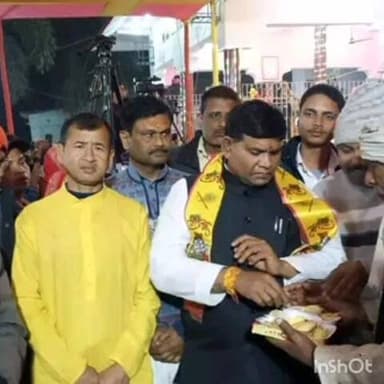 देसरी: राजापाकर विधायक महेंद्र राम लगूंराव बिलन्दपुर में आयोजित भागवत कथा में हुए शामिल