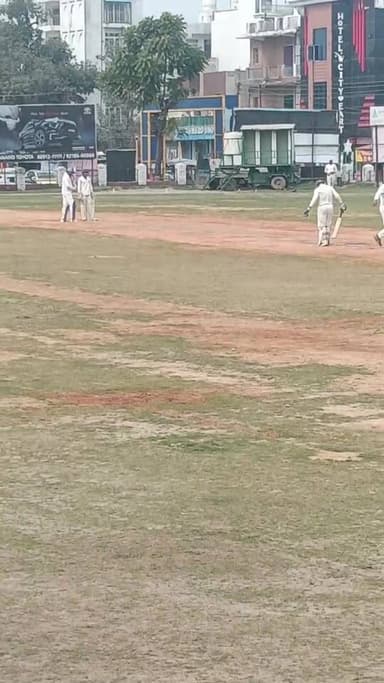 वीर शिवाज क्रिकेट प्रतियोगिता विकासनगर और कुरुक्षेत्र के बीच उद्घाटन मैच