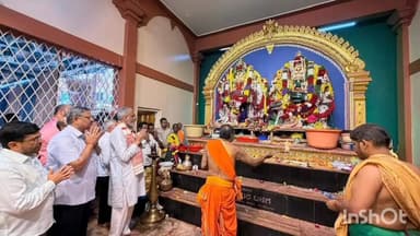 ಯಲ್ಲಾಪುರ: ಶ್ರೀ ಗ್ರಾಮದೇವಿ ಜಾತ್ರೆ,ಶ್ರೀದೇವಿಯರ ದರ್ಶನ ಪಡೆದ ಸಂಸದ ಕಾಗೇರಿ