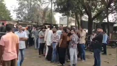 હાલોલ: હાલોલ તાલુકાના શિવરાજપુર ગામે સ્માર્ટ મીટર લગાવવાની કામગીરી હાથ ધરાતા વિવાદ સર્જાયો