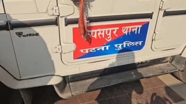 खगौल: रूपसपुर पुलिस ने सेवरीनगर में छापेमारी कर 120 लीटर देशी शराब के साथ दो लोगों को किया गिरफ्तार