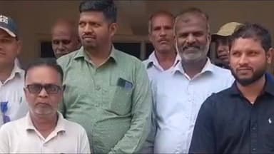 ધરમપુર: તાલુકામાં બોર્ડ પરીક્ષા પૂર્વે વિદ્યાર્થીઓ માટે મીની બસ મૂકવાની માંગ સાથે મામલતદારને લેખિત માં રજુઆત