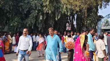 মঙ্গলকোট: কৈচরে ‘যুবসাথী’ রেজিস্ট্রেশন ক্যাম্পে ভিড়, পরিদর্শনে বিধায়ক অপূর্ব চৌধুরী