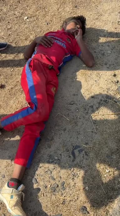 बरकट्ठा: गंगपाचो में सड़क हादसे में एक बच्चा गंभीर रूप से घायल