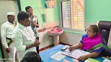 దుబ్బాక: రాయపోల్ మండల కేంద్రంలోని ప్రాథమిక ఆరోగ్య కేంద్రాన్ని ఆకస్మికంగా సందర్శించిన జిల్లా కలెక్టర్ హైమావతి