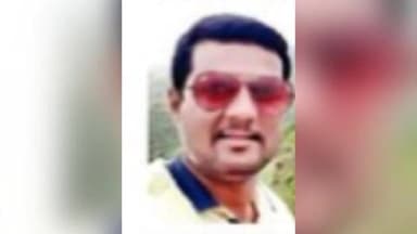 पैठण: भरधाव कारचे टायर फुटल्याने पाचोड येथील व्यापाऱ्याचा मृत्यू .धुळे सोलापूर राष्ट्रीय महामार्गावरील घटना