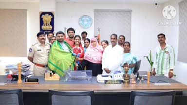 జనగాం: జనగామ జిల్లా కలెక్టర్ మరియు అదనపు కలెక్టర్లను మర్యాదపూర్వకంగా కలిసిన మూడో వార్డు సిపిఎం కౌన్సిలర్ జ్యోతి