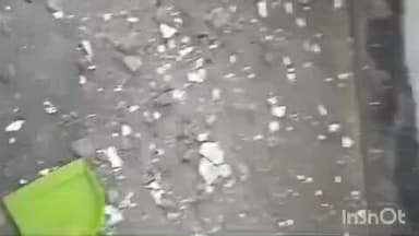 करपी: हेल्थ एंड वैलनेस सेंटर, शहर तेलपा की छत का प्लास्टर गिरा, लोग बाल-बाल बचे