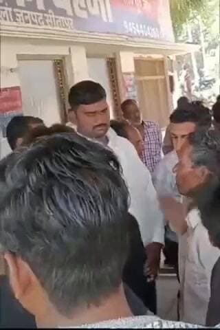 सिधौली: बेहमा चौकी के पास कार सवार बदमाशों ने डीसीएम चालक पर किया जानलेवा हमला, चार आरोपियों को पुलिस ने हिरासत में लिया