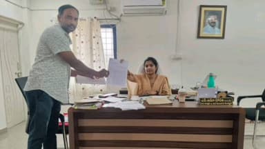 నారాయణ్ఖేడ్: నకిలీ ఓట్లతో మున్సిపల్ ఎన్నికల్లో గెలుపొందిన వారిపై చర్యలు తీసుకోవాలని సబ్ కలెక్టర్ ఉమా హారతికి వినతిపత్రం అందజేత