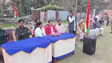 মাথাভাঙা ২: মাথাভাঙা ফকিরের কুঠি এলাকায় তৃণমূলের উন্নয়নের পাঁচালী ও সংলাপ কর্মসূচি অনুষ্ঠিত হলো