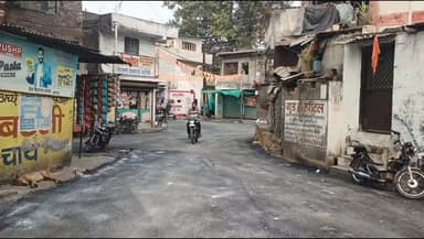 शिकारपुरा क्षेत्र में रोड का निर्माण कार्य हुआ शुरू क्षेत्र के लोगों ने महापौर माधुरी अतुल पटेल का माना आभार #reel #burh...