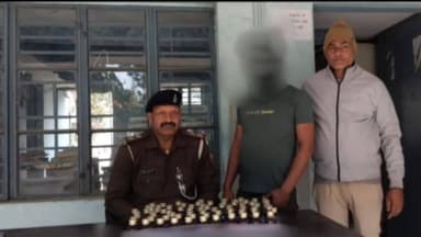 गम्हरिया: पुलिस ने 80 पीस कोडीन युक्त कफ सिरप के साथ एक युवक को गिरफ्तार कर जेल भेजा