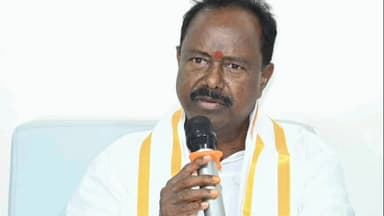 రేగొండ: లక్ష్మీనరసింహస్వామి బ్రహ్మోత్సవాలకు వచ్చే భక్తులకు ఇబ్బందులు లేకుండా చూడాలి : అధికారులను ఆదేశించిన ఎమ్మెల్యే గండ్ర